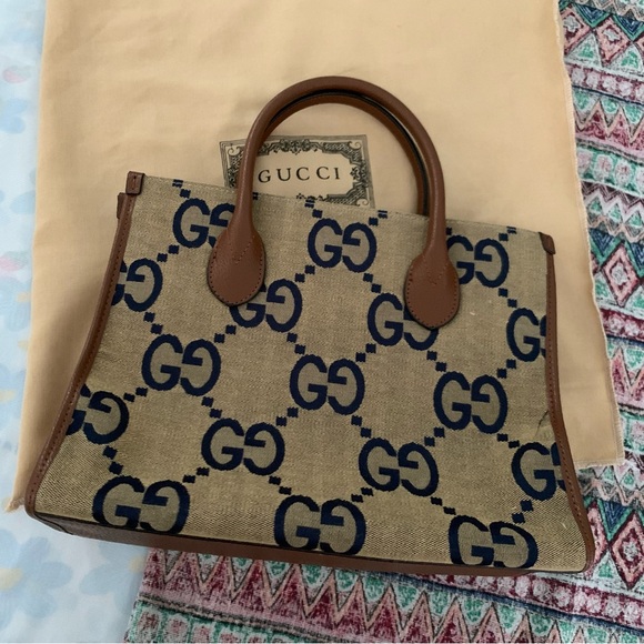 Gucci Large Ge Canvas Tote - Picture 2 of 5